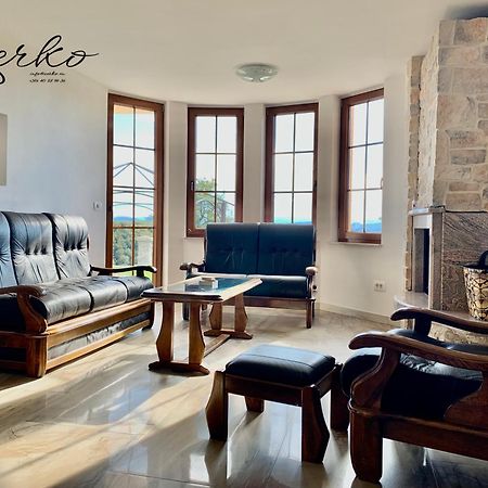 Zerko Holiday Home - Vineyard Chalet With Sauna And Jacuzzi Free Mirna Esterno foto