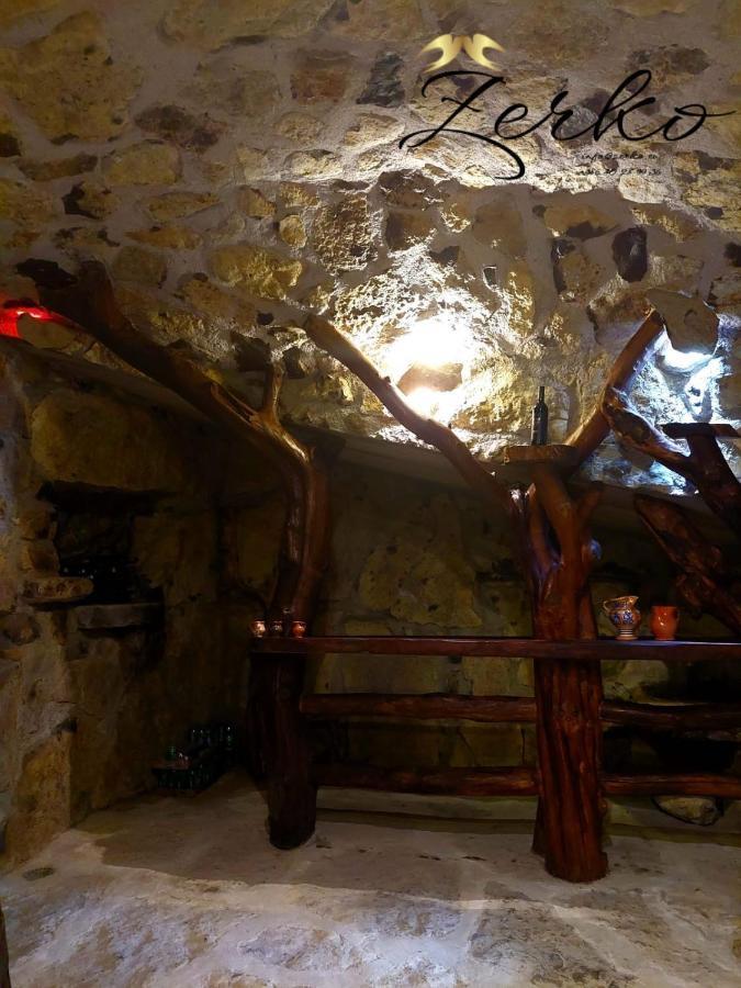 Zerko Holiday Home - Vineyard Chalet With Sauna And Jacuzzi Free Mirna Esterno foto
