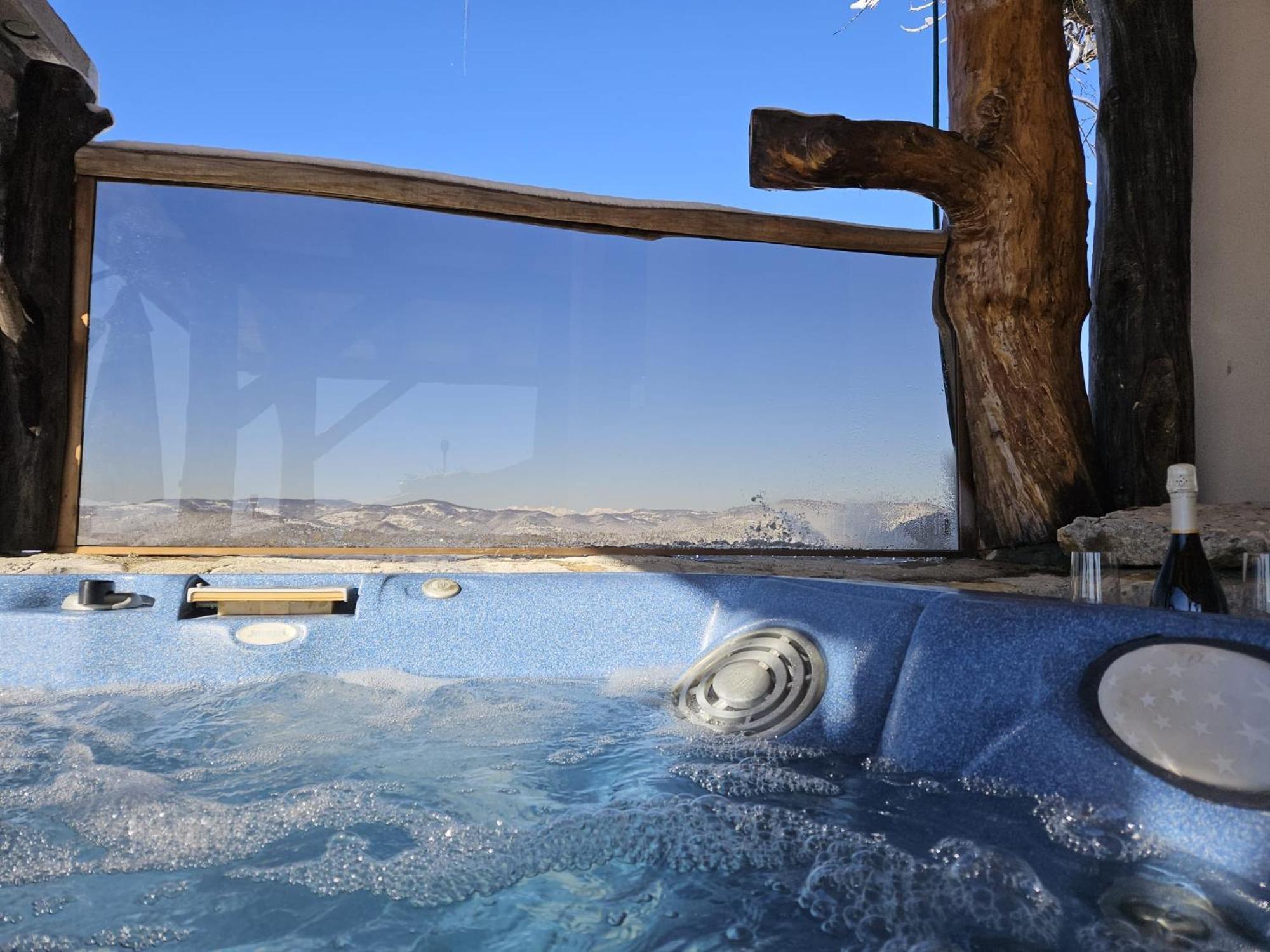 Zerko Holiday Home - Vineyard Chalet With Sauna And Jacuzzi Free Mirna Esterno foto
