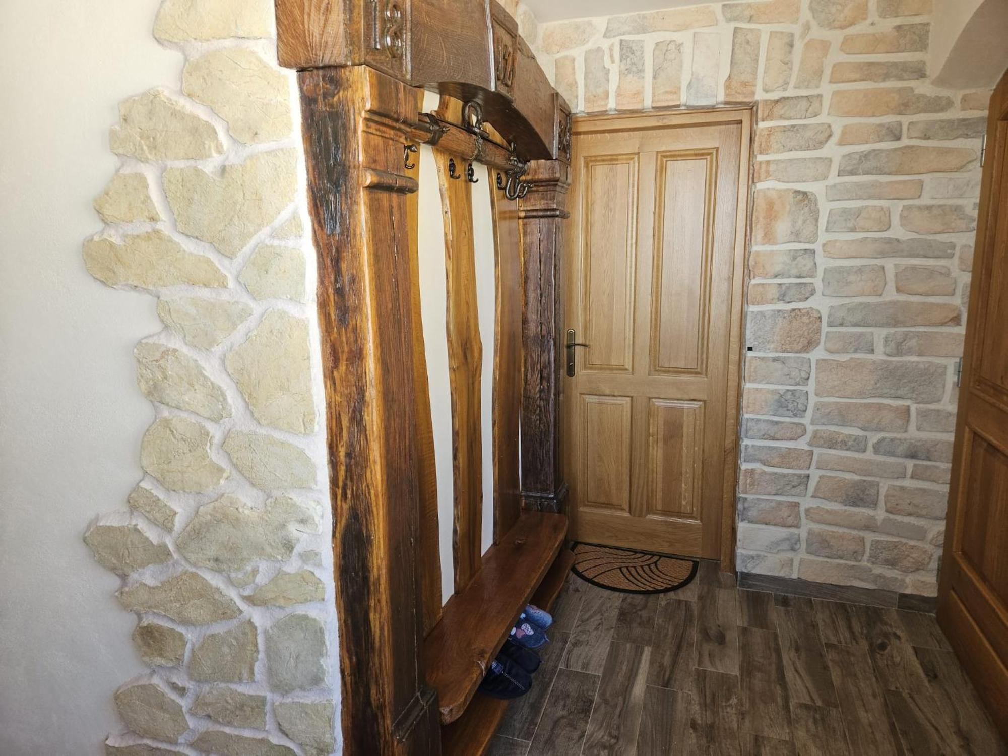 Zerko Holiday Home - Vineyard Chalet With Sauna And Jacuzzi Free Mirna Esterno foto