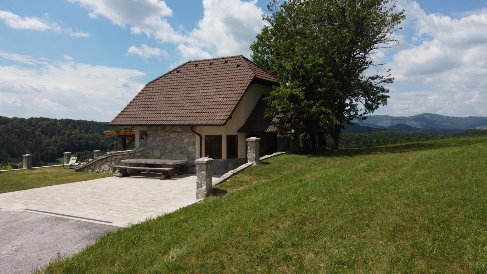 Zerko Holiday Home - Vineyard Chalet With Sauna And Jacuzzi Free Mirna Esterno foto