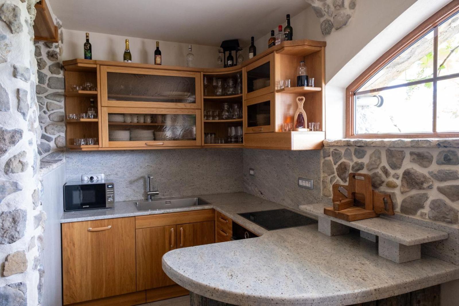 Zerko Holiday Home - Vineyard Chalet With Sauna And Jacuzzi Free Mirna Esterno foto